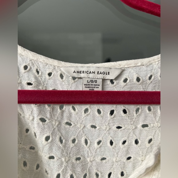 American Eagle Lace Button Up Blouse Like New - Picture 5 of 5